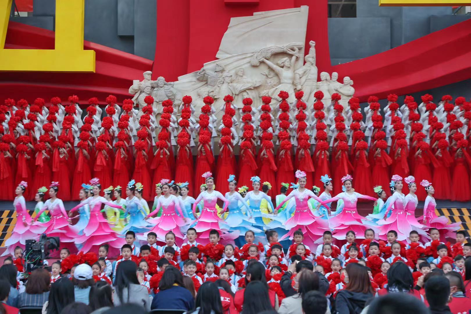 河北传媒学院师生参加央视2021五一国际劳动节特别节目演出